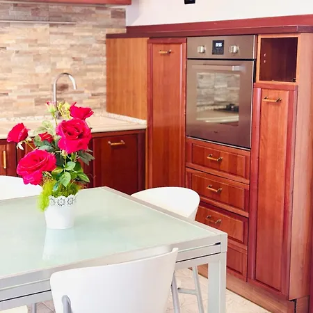 Borghetto, Charme E Comfort Nel Cuore Di شقة